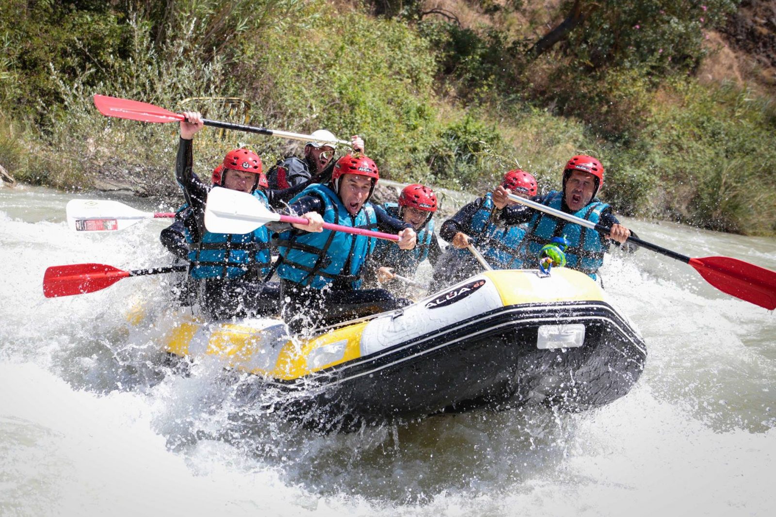 los 8 mejores escarpines para rafting